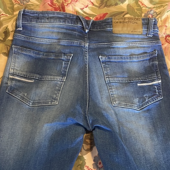 BENETTON JEANS Size 32 x 28 Classic Denim Low Crotch Stretch Cotton Distressed - Picture 10 of 16